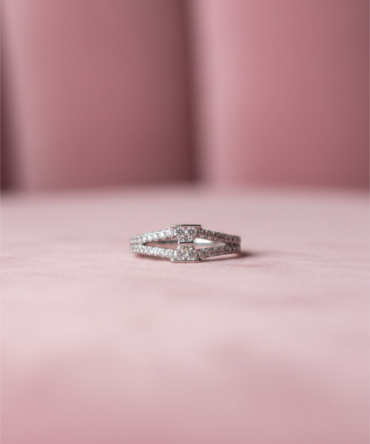 Hourglass Ring