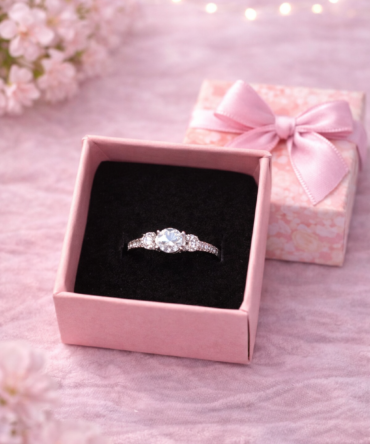 Trio Glow Ring