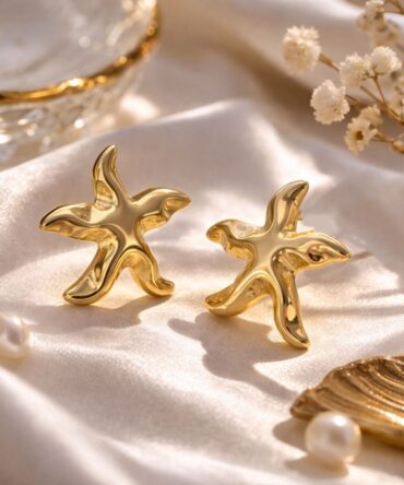 Golden Drift Star Earrings